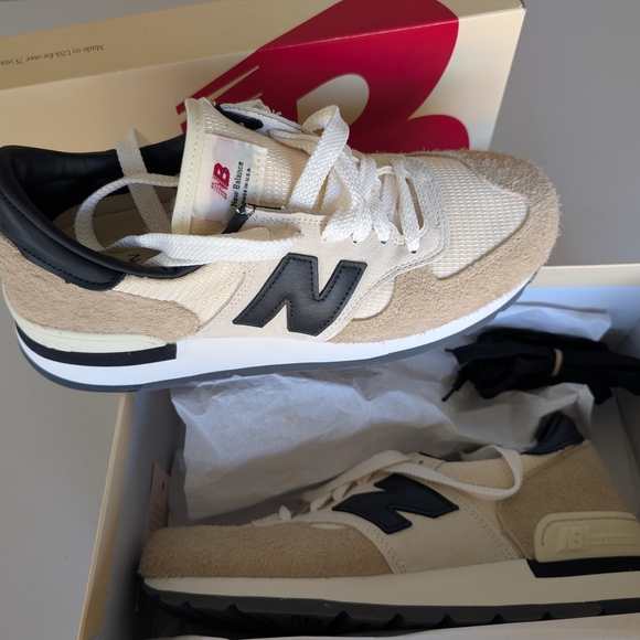 Made In USA New Balance 990V1 Sneakers (Men's Size 9) - Picture 1 of 6